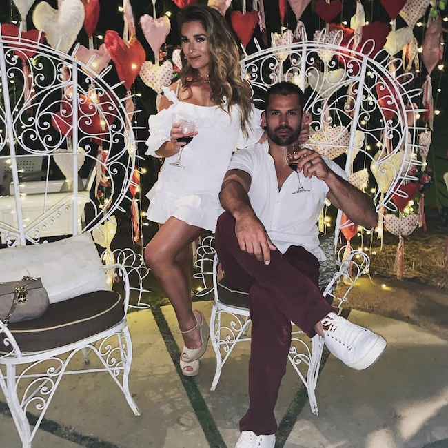 Jessie James, Eric Decker, Cabo Vacation Gallery